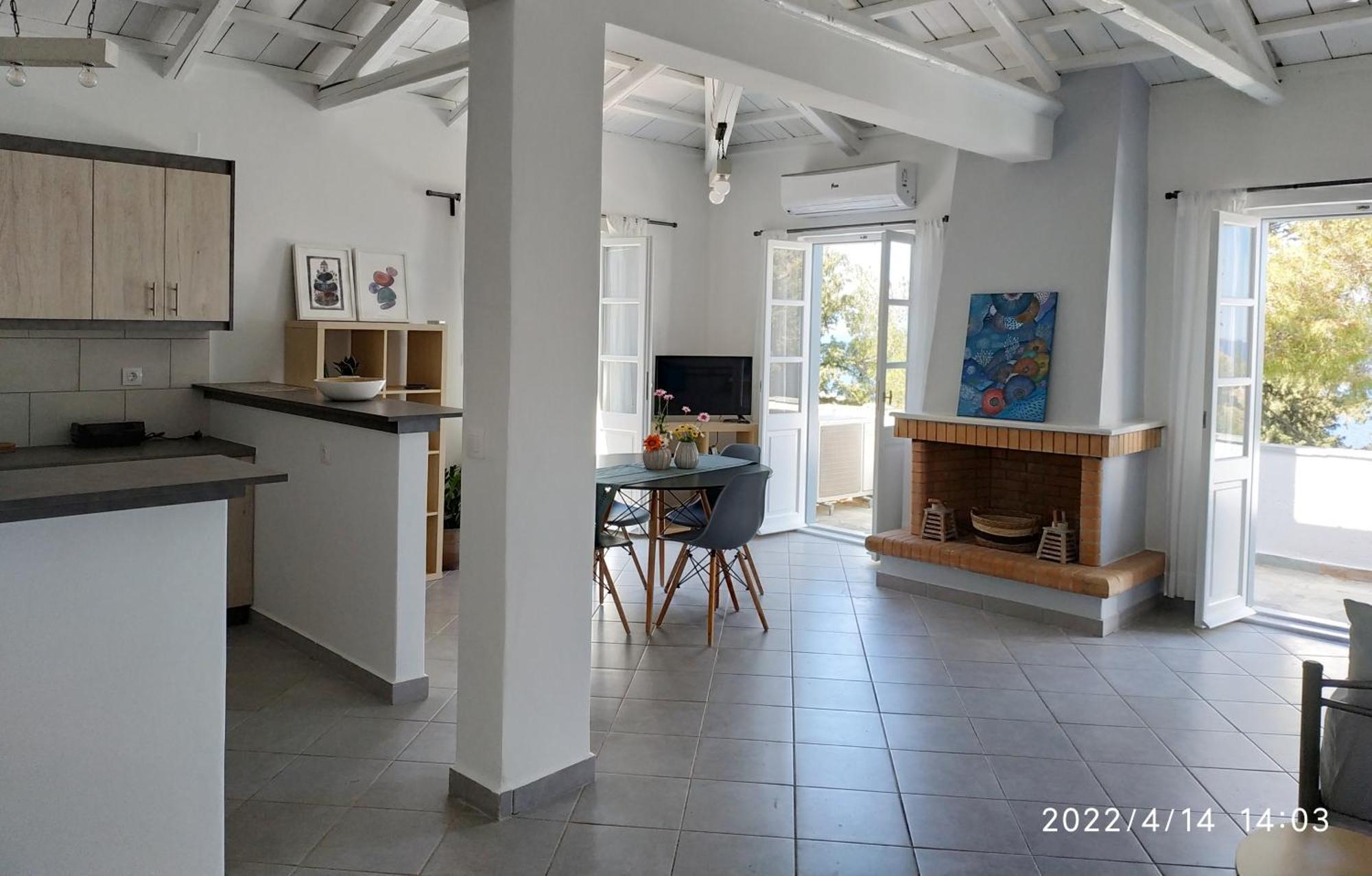 Pine Trees And Sea View Houses In Hydra - Daphne, Chloe, Myrto, Eleni Room photo